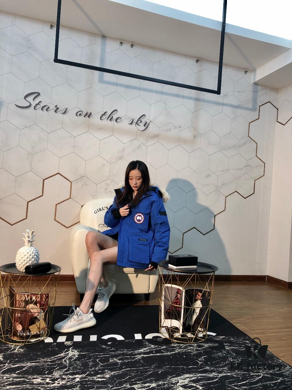 Canada Goose Expedition Parka 08 Mens and Womens Mid-Length Version - Sky Blue