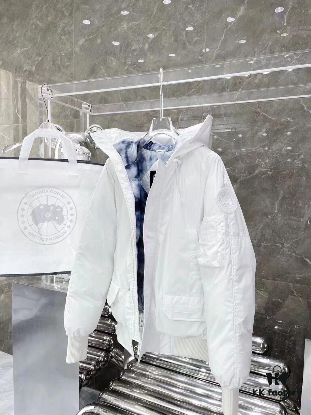 Canada Goose White Label Series Official Website Synchronized 01# - Mood Blue, Dawn Blue, White - 90% White Duck Down Fill
