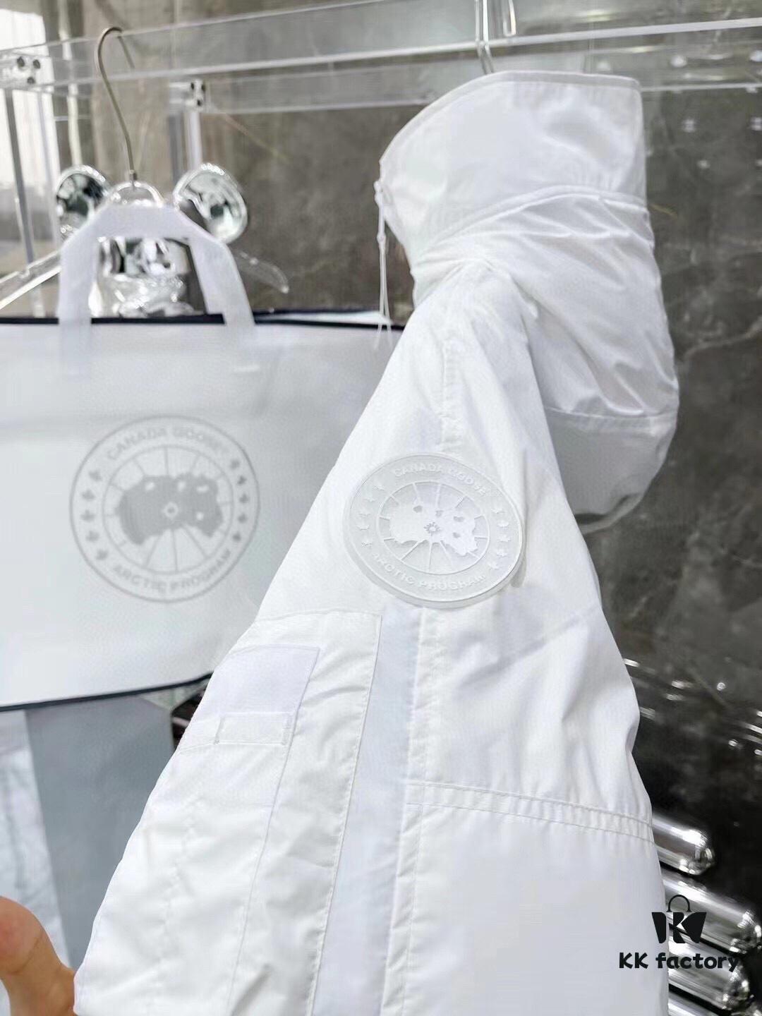 Canada Goose White Label Series Official Website Synchronized 01# - Mood Blue, Dawn Blue, White - 90% White Duck Down Fill