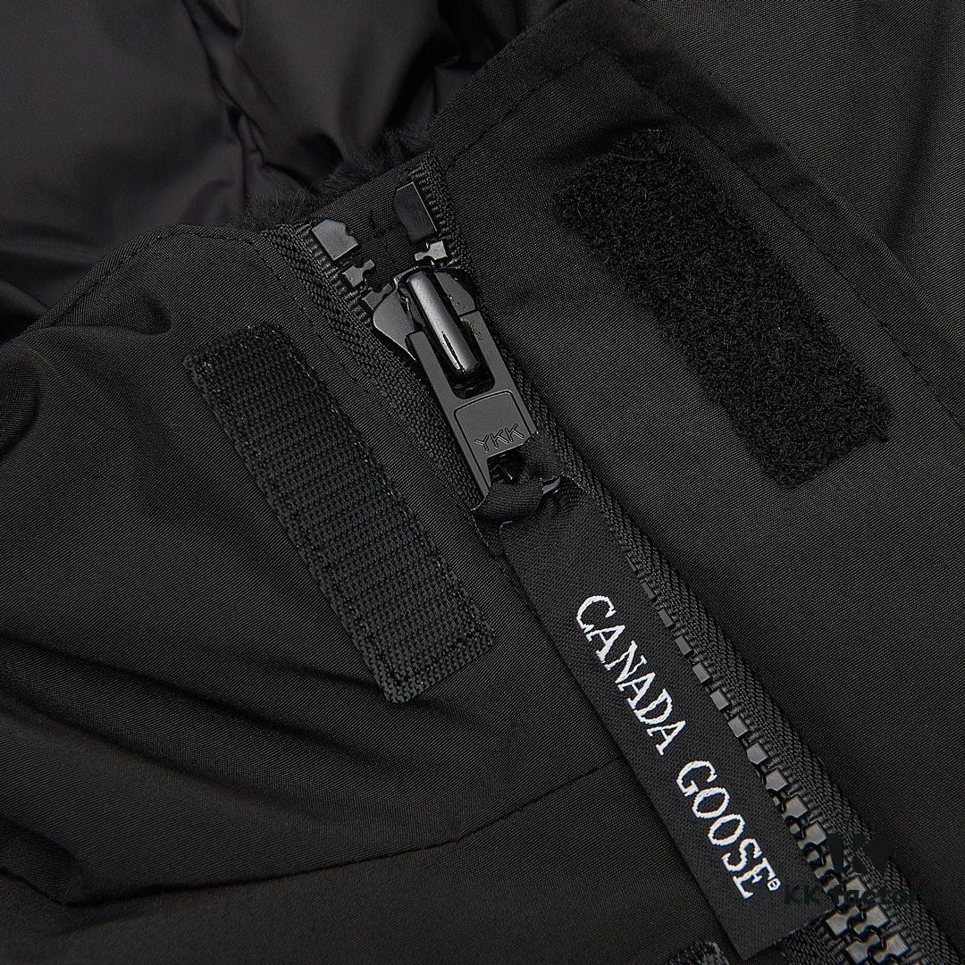 Canada Goose Expedition Parka 08 Model 4660M