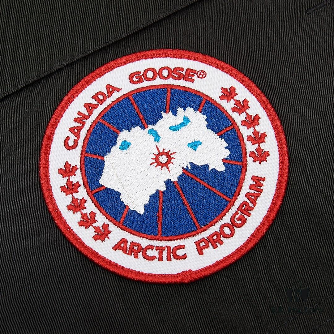 Canada Goose Expedition Parka 08 Model 4660M