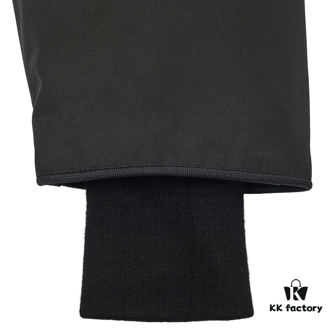 Canada Goose Expedition Parka 08 Model 4660M