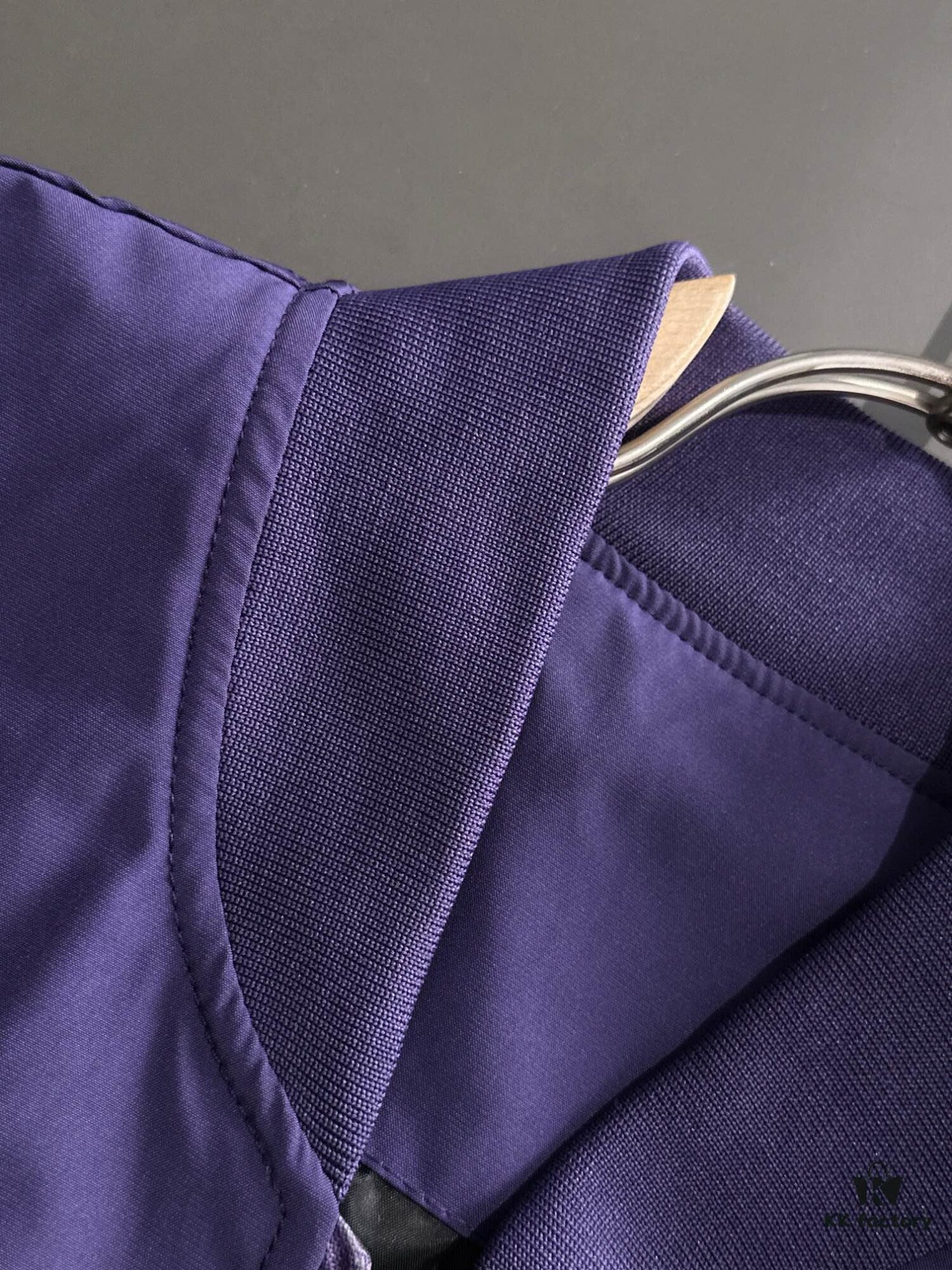 Canada Goose 2024 Autumn-Winter New Zip-Up Windbreaker Jacket, Custom-Dyed Nylon Fabric, Lightweight and Elegant, Casual Luxury Urban Style