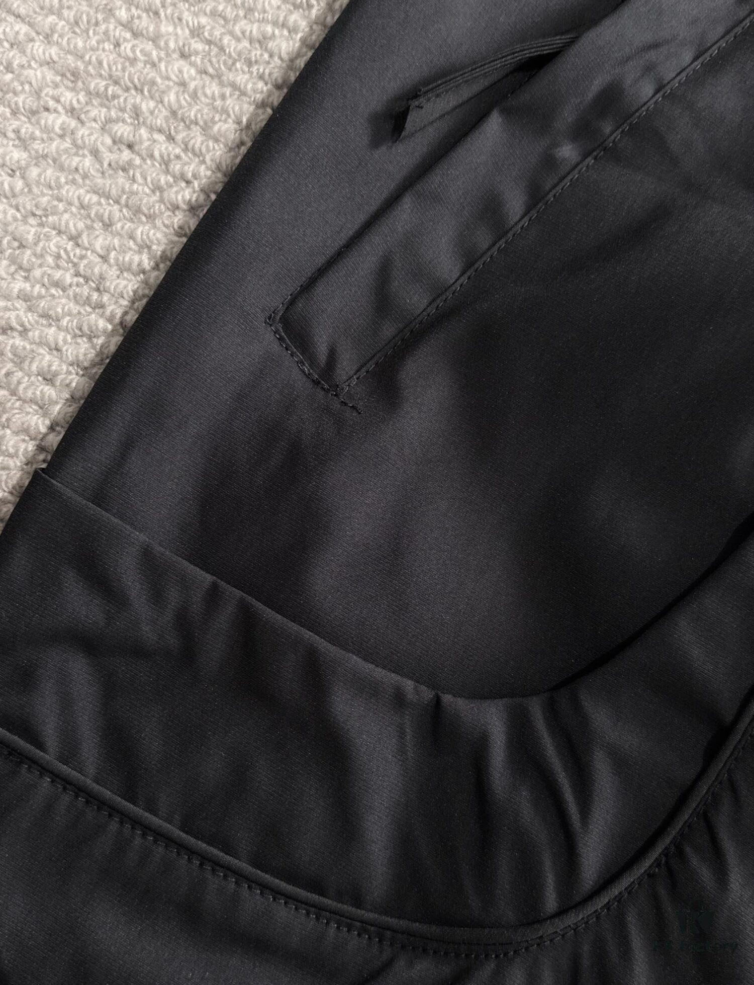 Canada Goose 2024 Autumn/Winter New Arrival Zippered Windbreaker Jacket, Custom-Dyed Nylon Fabric, Stylish and Lightweight Outerwear