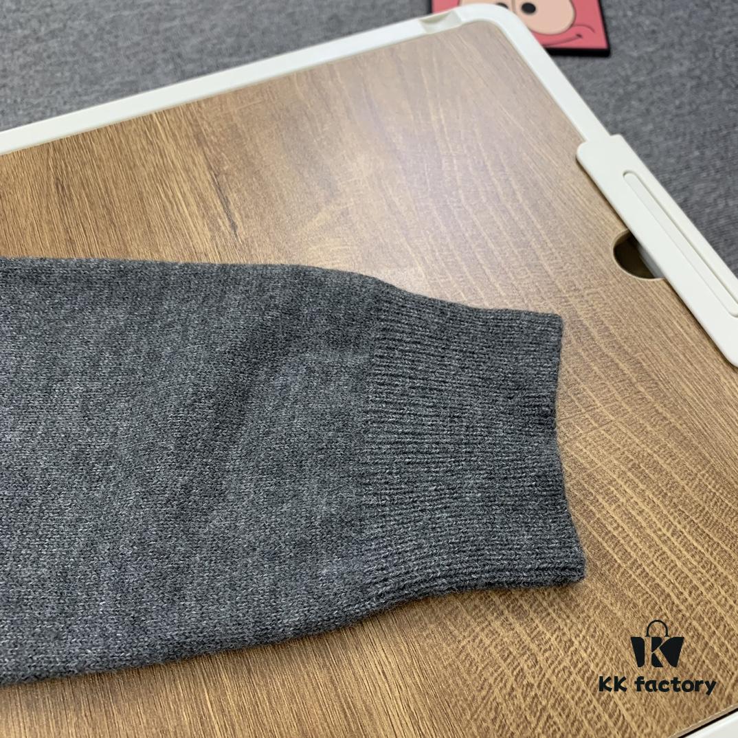 New YSL Saint Laurent 24SS V-Neck Long-Sleeve Knit Shirt Unisex