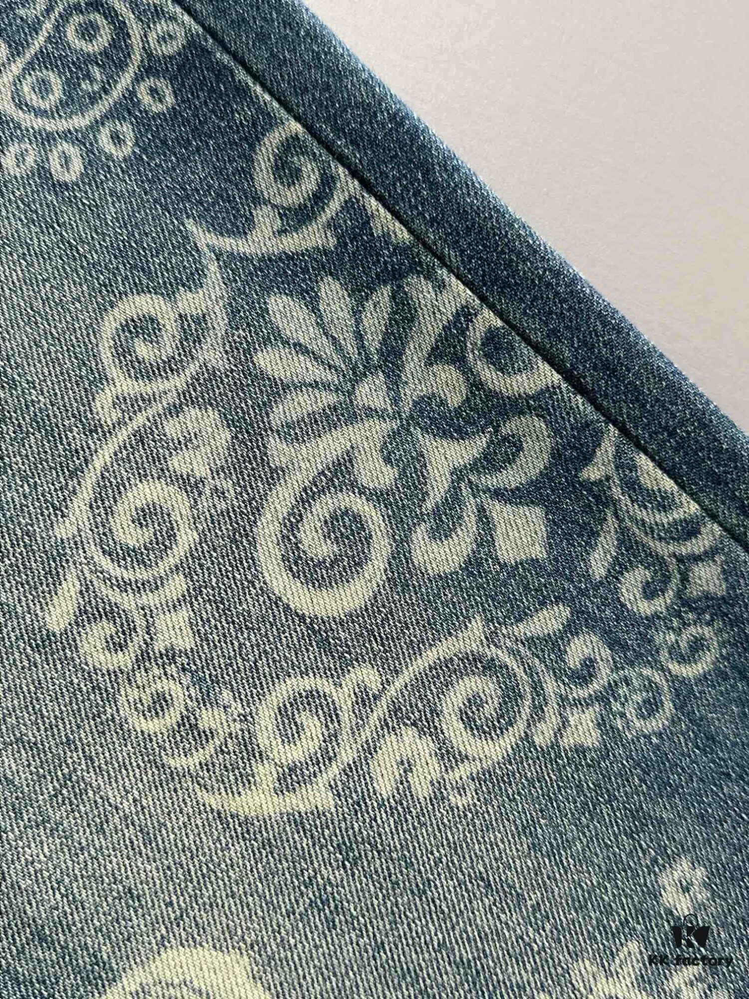 Chrome Hearts 2025 All-Season Loose Straight-Leg Jeans, Ultimate Trendsetter Fashion! Crafted from Imported Japanese Denim Fabric, Soft, Comfortable, Breathable, and Stylish with a Modern Vintage Hue – Perfect for Everyday Luxury Wear