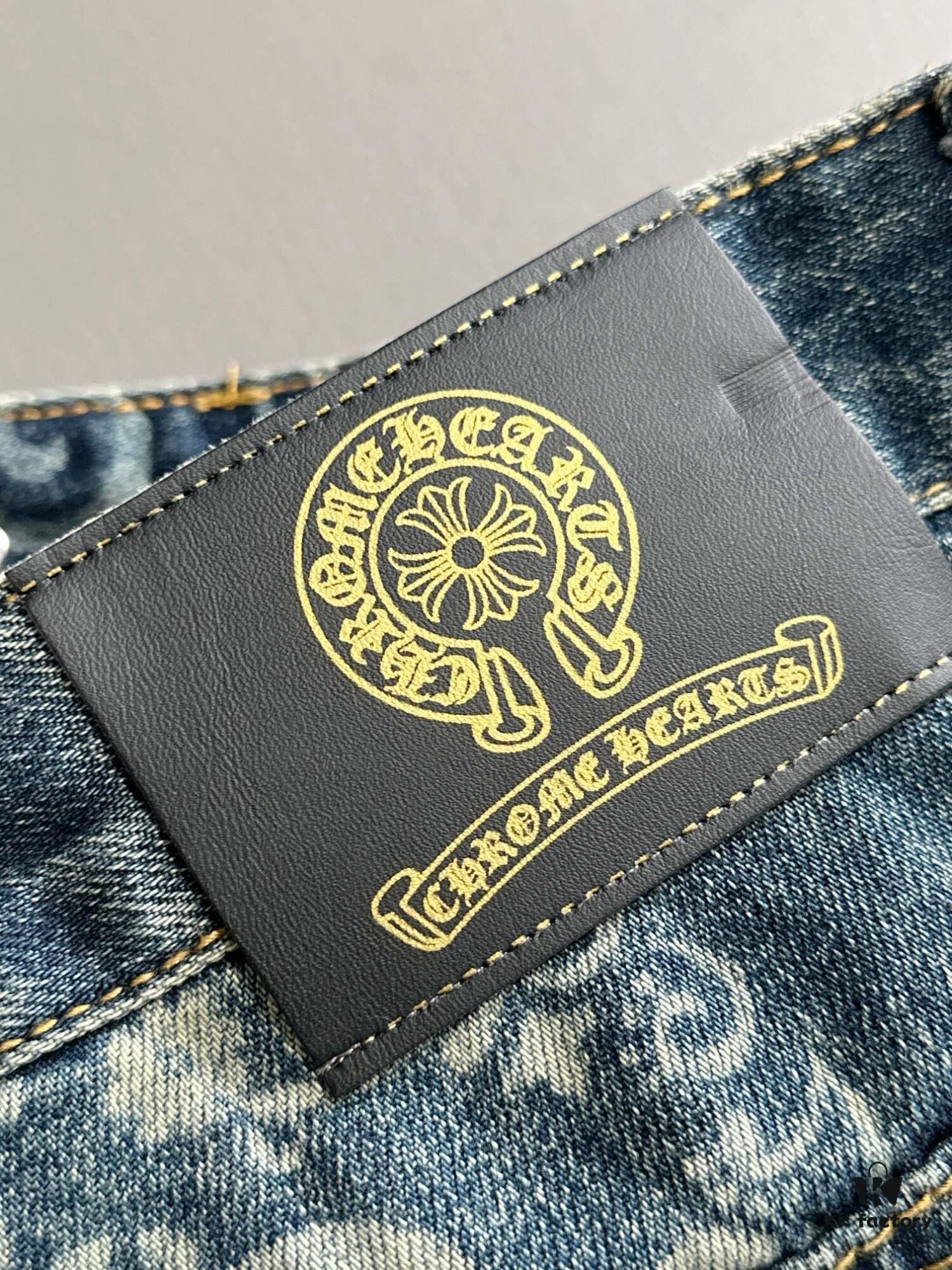 Chrome Hearts 2025 All-Season Loose Straight-Leg Jeans, Ultimate Trendsetter Fashion! Crafted from Imported Japanese Denim Fabric, Soft, Comfortable, Breathable, and Stylish with a Modern Vintage Hue – Perfect for Everyday Luxury Wear