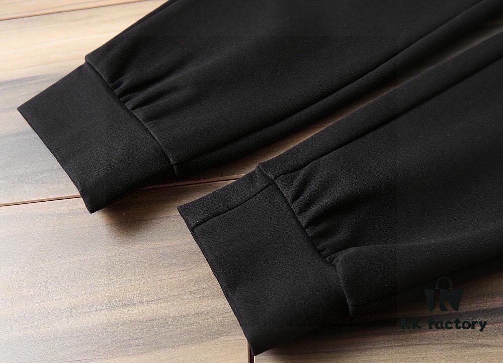 ChampiobHearts Crocodile Hearts (Perfect for Plus-Size) New 2025 Bestselling Cardigan Sweatshirt Set – Official Website Original Version, Premium Natural Roman Cotton 100%, Elegant Hardware, Authentic Factory Quality