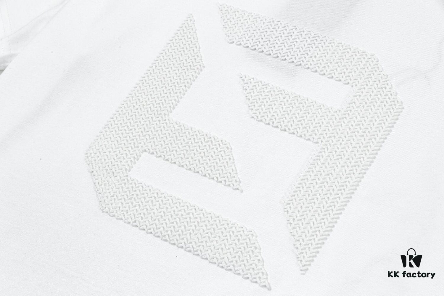 CH Chrome Hearts 2025FW Short Sleeve T-Shirt with Arch Bridge Embroidery and Hollow Stitch, Premium 26s Double Yarn 300g Fabric, Heavyweight Material, Custom Rib Knit with Matching Dye, Full Triple Labels, Unisex Design