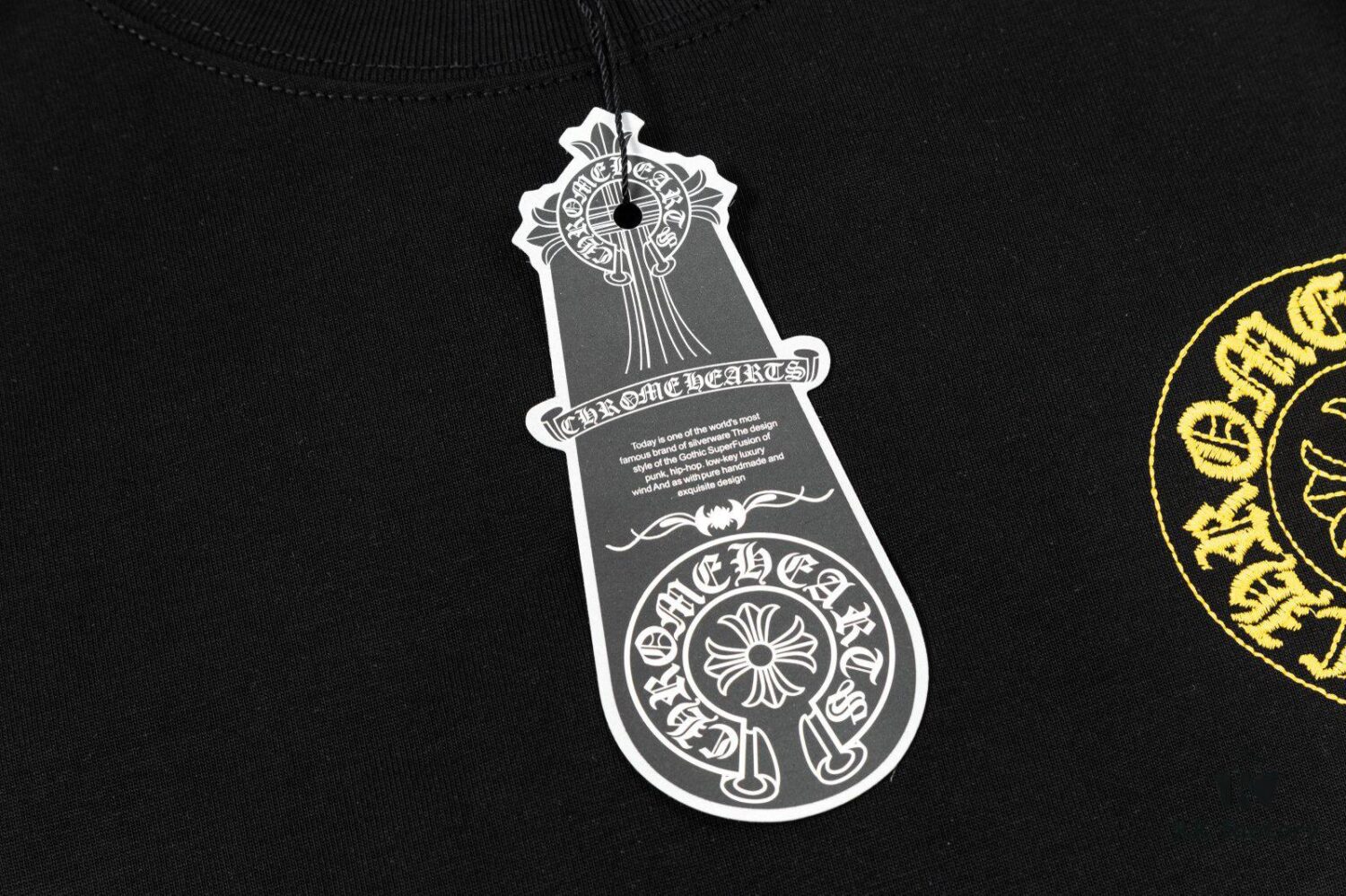 CH Chrome Hearts 2025FW Short Sleeve T-Shirt with Arch Bridge Embroidery and Hollow-Out Design, Premium 26s Double-Yarn 300g Fabric, Heavyweight Material, Custom Spandex Ribbing Dyed in Same Dye Batch, Complete Three-Label Set, Unisex Style