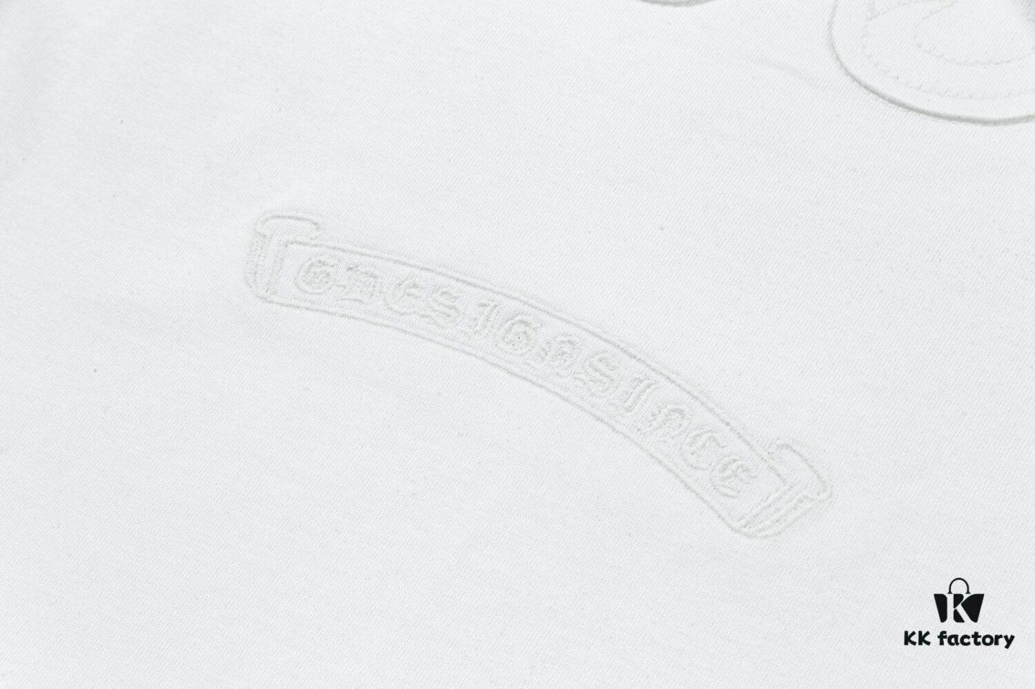 CH Chrome Hearts 2025FW Short Sleeve T-Shirt with Applique Embroidery, Premium 26s Double Yarn 300g Fabric, Heavyweight Material, Custom Spandex Rib Knit Dyed Together with Body, Three Labels Complete, Unisex Design