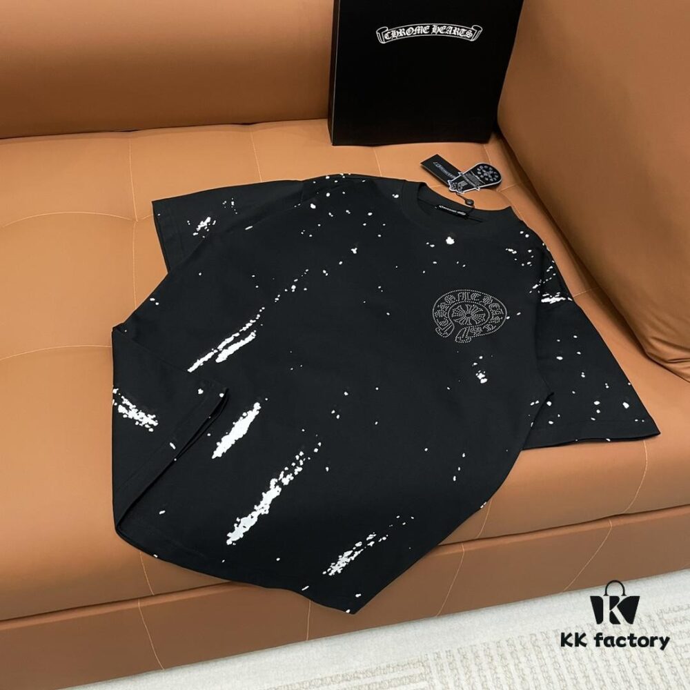 CH Crocodile Heart Graffiti Heat Brick Horse Hoof Sanskrit Logo Short Sleeve Round Neck T-Shirt Unisex