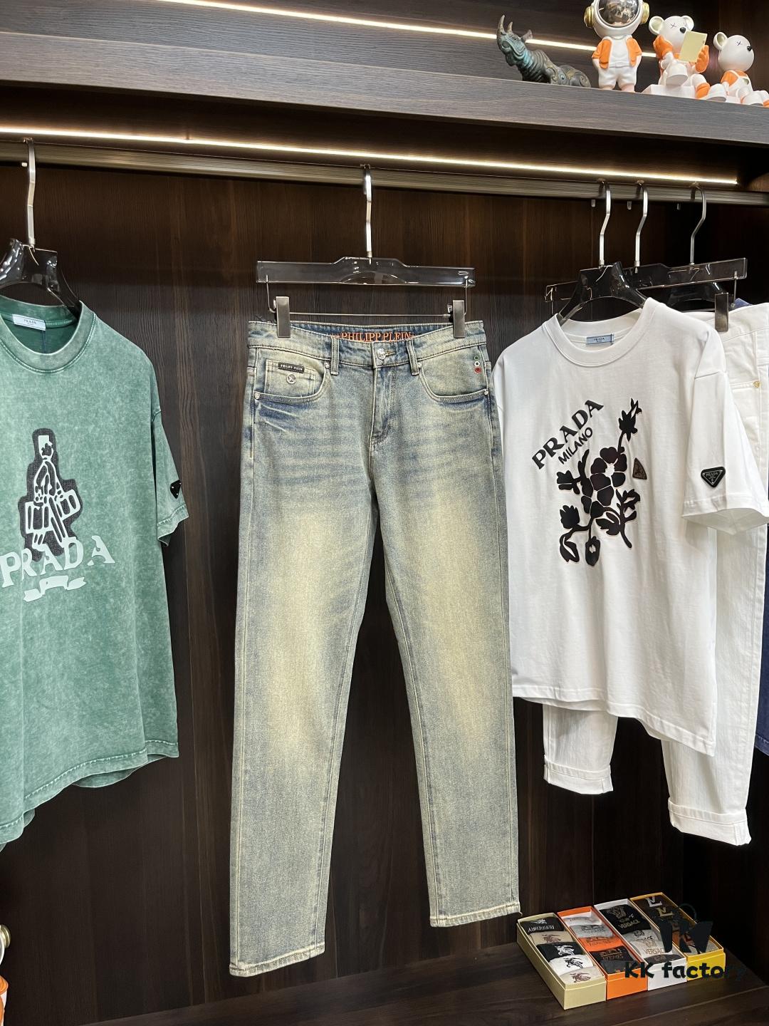 Exclusive New Arrival Chrome Hearts Style Men's Fashion Casual Jeans, High-End European Original Design Pants, Trendy and Comfortable, Premium Quality with Impeccable Details