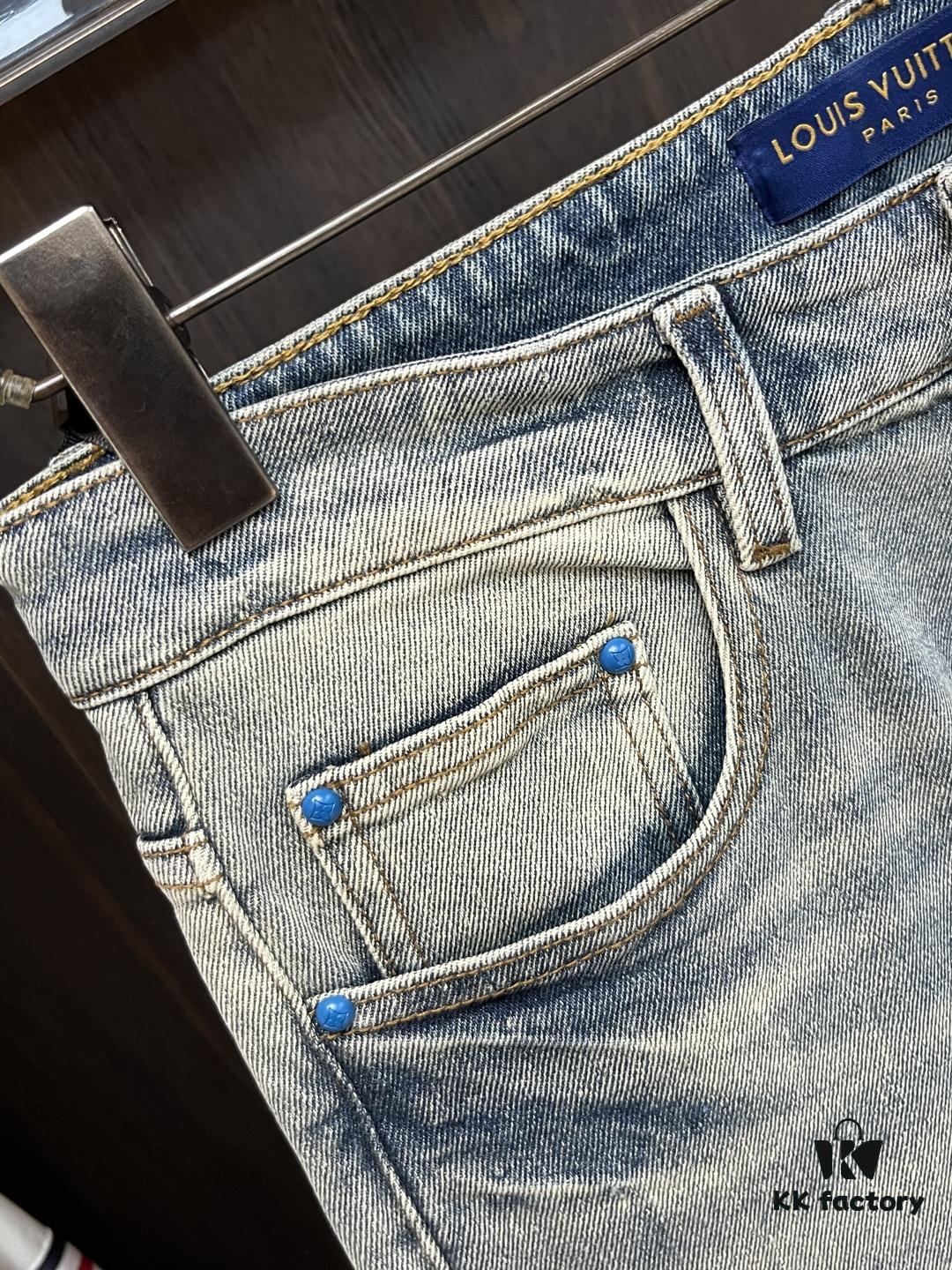 Exclusive New Arrival Crocodile Heart Men's Fashion Casual Jeans, High-End European Style Original Stock Pants, Trendy and Comfortable with Excellent Breathability and Impeccable Craftsmanship, Featuring Brand Design Elements for a Premium Look and Relaxed Fit