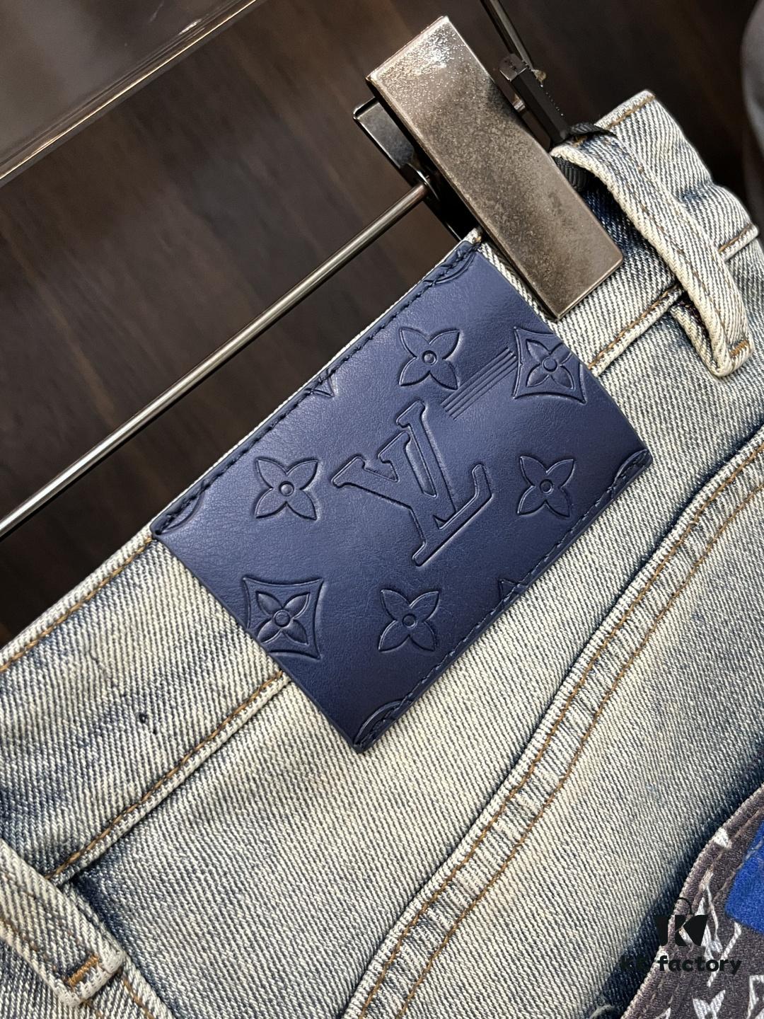 Exclusive New Arrival Crocodile Heart Men's Fashion Casual Jeans, High-End European Style Original Stock Pants, Trendy and Comfortable with Excellent Breathability and Impeccable Craftsmanship, Featuring Brand Design Elements for a Premium Look and Relaxed Fit