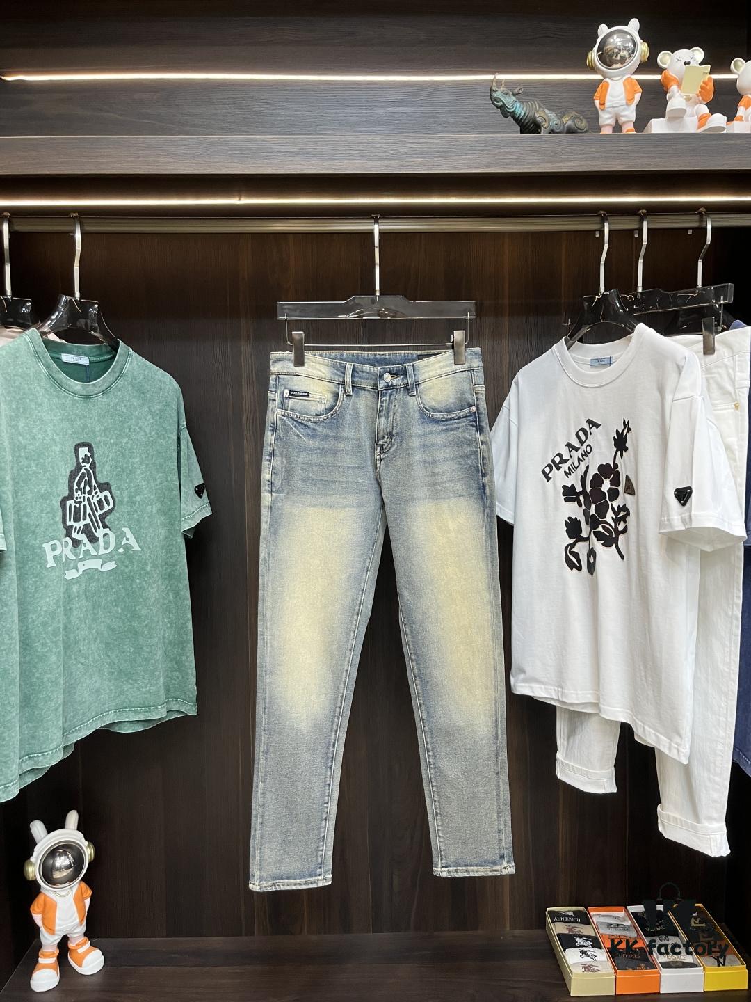 P Exclusive New Arrival Crocodile Heart Men's Fashion Casual Jeans, High-End European Style Original Order Pants, Trendy and Comfortable Casual Trousers with Excellent Breathability and Impeccable Details, Brand-Inspired Design Concept Showcasing Premium Quality and Relaxed Tailoring for an Outstanding Fit