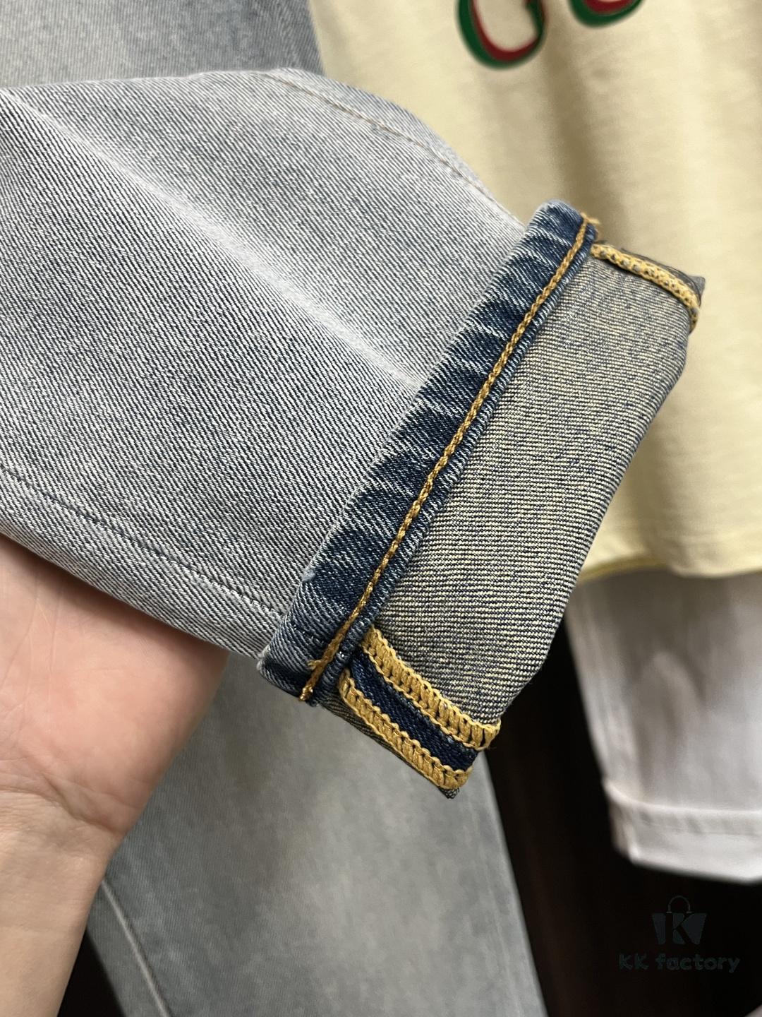 Exclusive New Arrival 🔥 Chrome Hearts Style Men's Fashion Casual Jeans, High-End European Design Original Stock Pants, Trendy and Comfortable, Breathable Fabric with Impeccable Details, Brand-Inspired Design Concept Reflecting Premium Quality, Relaxed Cut for an Excellent Fit