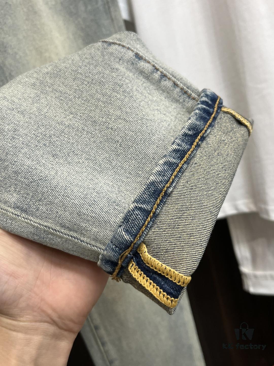 Exclusive New Arrival 🔥 Cross Jewelry Men's Fashion Casual Jeans, High-End European Style Original Stock Pants, Trendy and Comfortable with Excellent Breathability, Impeccable Craftsmanship and Brand Design Elements Reflecting Premium Quality, Featuring a Relaxed Cut for an Outstanding Fit