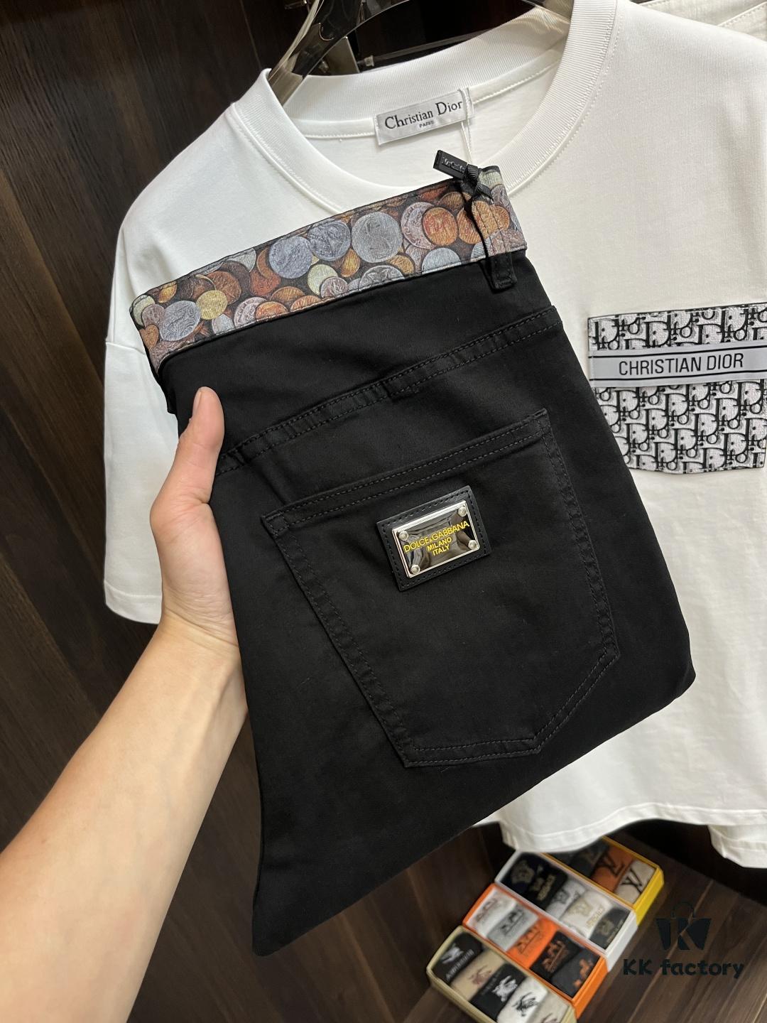 Exclusive New Arrival CHROME HEARTS Style Men's Fashion Casual Jeans, High-End European Style Original Stock Pants, Trendy and Comfortable, Breathable Fabric with Impeccable Details, Brand-Inspired Design Concept Exuding Premium Quality, Relaxed Tailoring for an Outstanding Fit