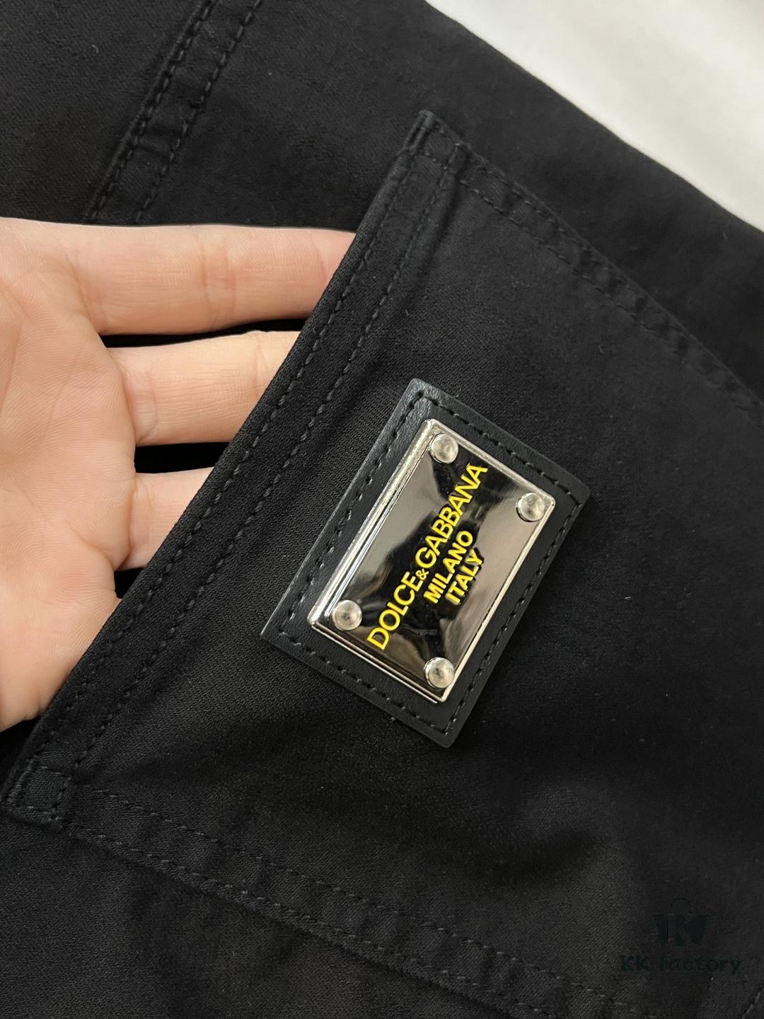 Exclusive New Arrival CHROME HEARTS Style Men's Fashion Casual Jeans, High-End European Style Original Stock Pants, Trendy and Comfortable, Breathable Fabric with Impeccable Details, Brand-Inspired Design Concept Exuding Premium Quality, Relaxed Tailoring for an Outstanding Fit