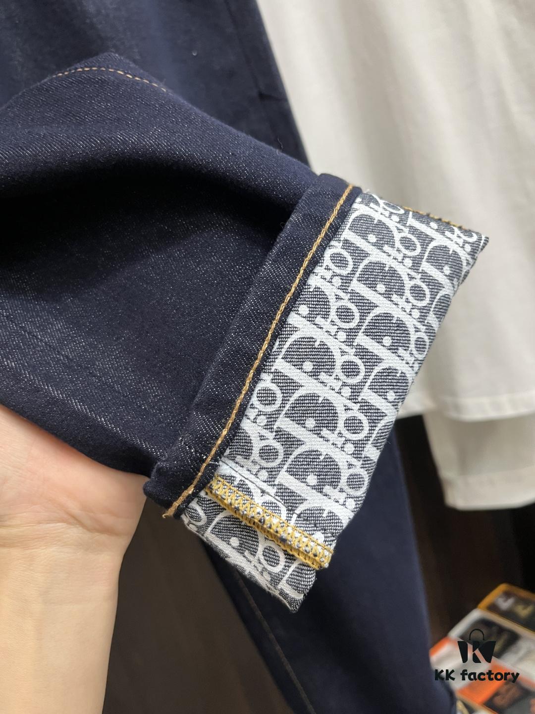 Exclusive New Arrival 🔥 Chrome Hearts Style Men's Fashion Casual Jeans, High-End European Original Design Pants, Trendy and Comfortable with Excellent Breathability and Impeccable Craftsmanship, Brand-Inspired Design Concept Reflects Premium Quality, Featuring a Relaxed Cut for an Outstanding Fit