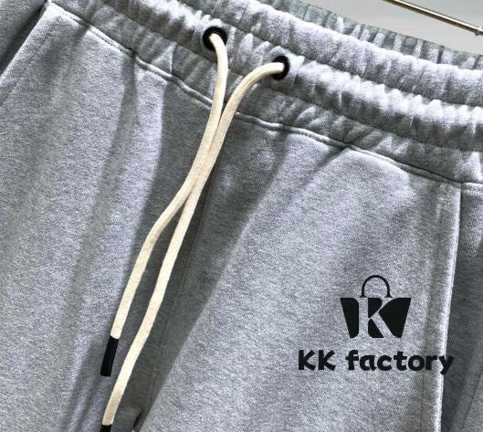 Chrome Hearts 2025 Spring New Arrival Men's Casual Pants Sweatpants, Counter Synchronized Release ✨ High-End Custom Original Production, Premium Minimalist Fashion Design ✨ Official Logo, Imported 100% Cotton Fabric, Authentic Hardware Accessories, Elegant and Stylish Fit with Refreshing Look