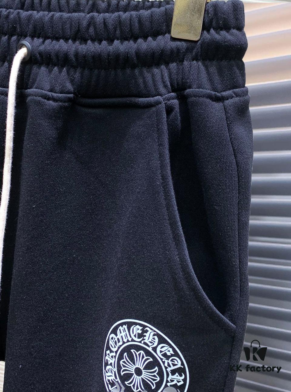 Chrome Hearts New Arrival Casual Pants, High-End Version! Premium Counter Custom Fabric, Elastic Drawstring Waistband, Breathable and Comfortable, Impeccable Details, Signature Brand Design Concept Reflecting Superior Quality. Soft and Smooth Touch with Relaxed Tailoring for an Excellent Fit.