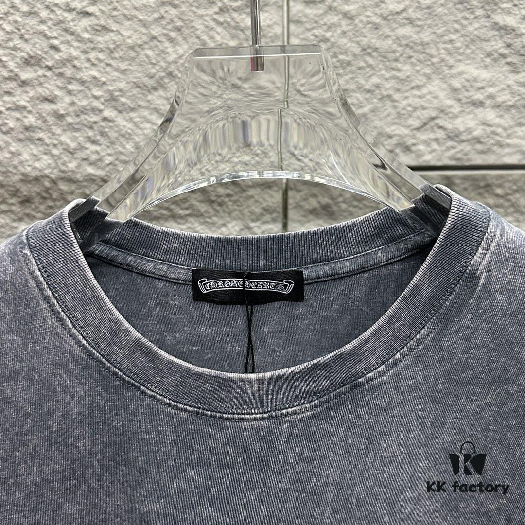 CH* Chrome Hearts* 2025 Spring/Summer New Arrival Distressed Vintage Round-Neck Short-Sleeve T-Shirt with Chest and Back Logo, Horsehoof Print, Custom Fabric Unisex Tee