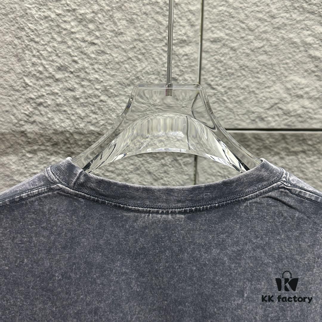 CH* Chrome Hearts* 2025 Spring/Summer New Arrival Distressed Vintage Round-Neck Short-Sleeve T-Shirt with Front and Back Logo, Cross and Horseshoe Print, Custom Fabric Unisex Tee