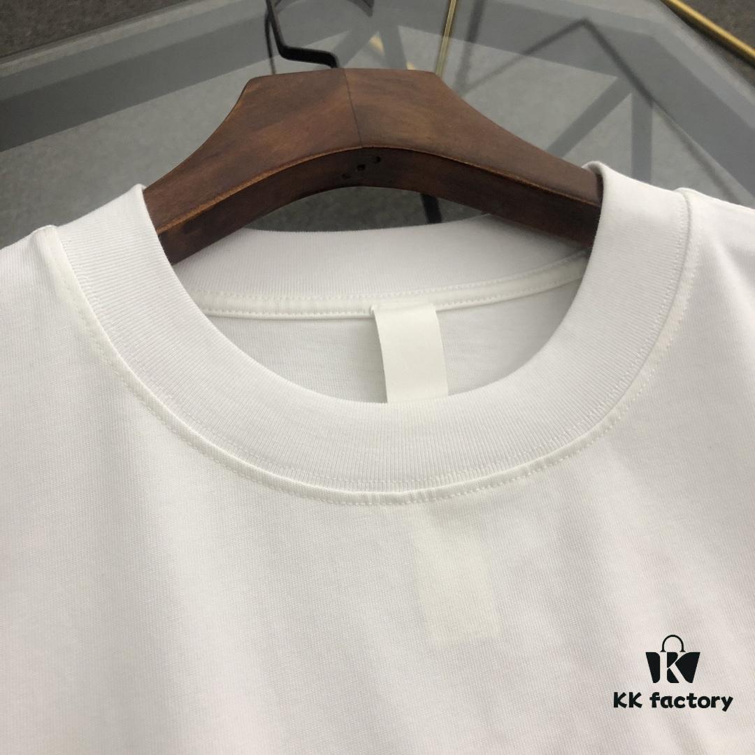 Chrome Hearts 2025 New Heavy Washed Leather Patch Embroidered Short Sleeve T-Shirt △ Original Fabric △ High Version △ Premium Quality Influencer and Celebrity Style △ 320g Heavy Garment Wash Embroidery with Horse Hoof Cross Graffiti Print △ Fully Labeled Unisex Tee Must-Have Versatile Design △ Colors: Black, White, Khaki