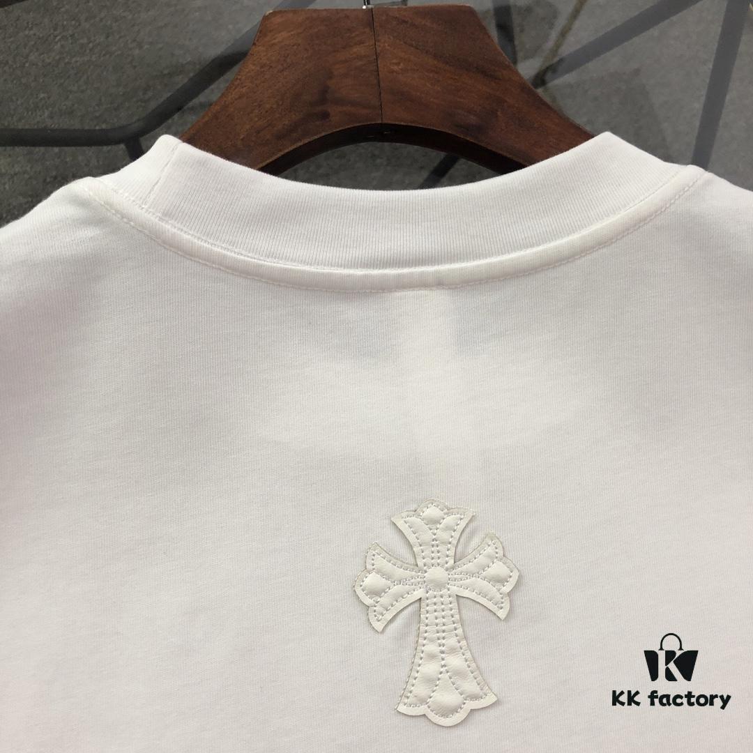 Chrome Hearts 2025 New Heavy Washed Leather Patch Embroidered Short Sleeve T-Shirt △ Original Fabric △ High Version △ Premium Quality Influencer and Celebrity Style △ 320g Heavy Garment Wash Embroidery with Horse Hoof Cross Graffiti Print △ Fully Labeled Unisex Tee Must-Have Versatile Design △ Colors: Black, White, Khaki