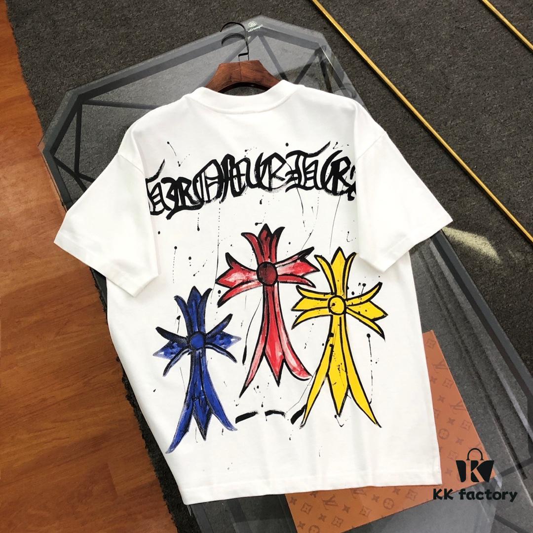 Chrome Hearts 2025 New Graffiti Print Short Sleeve T-Shirt △ Original Fabric △ High Version △ Premium Quality Influencer & Celebrity Style △ 320g Garment Washed △ Horsehoe Cross Graffiti Technique △ Fully Washed Finish △ Unisex Style △ Three Labels Complete △ Must-Have Basic Tee