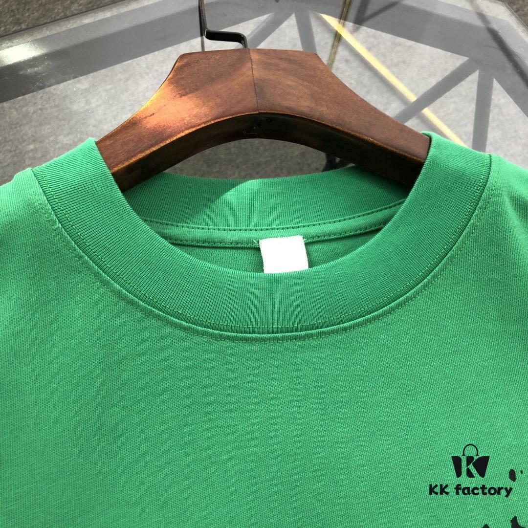 Chrome Hearts 2025 New Graffiti Print Short Sleeve T-Shirt △ Original Fabric △ High Version △ Premium Quality Influencer & Celebrity Style △ 320g Garment Washed Horseshoe Cross Graffiti Process △ Horseshoe Cross Print △ Extremely Versatile and Stylish △ Full Triple Labeling △ Unisex Essential Must-Have Tee