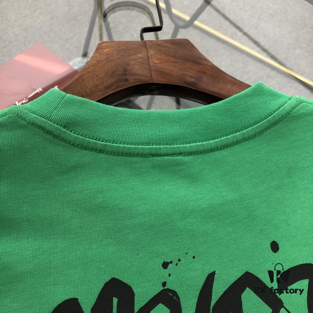 Chrome Hearts 2025 New Graffiti Print Short Sleeve T-Shirt △ Original Fabric △ High Version △ Premium Quality Influencer & Celebrity Style △ 320g Garment Washed Horseshoe Cross Graffiti Process △ Horseshoe Cross Print △ Extremely Versatile and Stylish △ Full Triple Labeling △ Unisex Essential Must-Have Tee