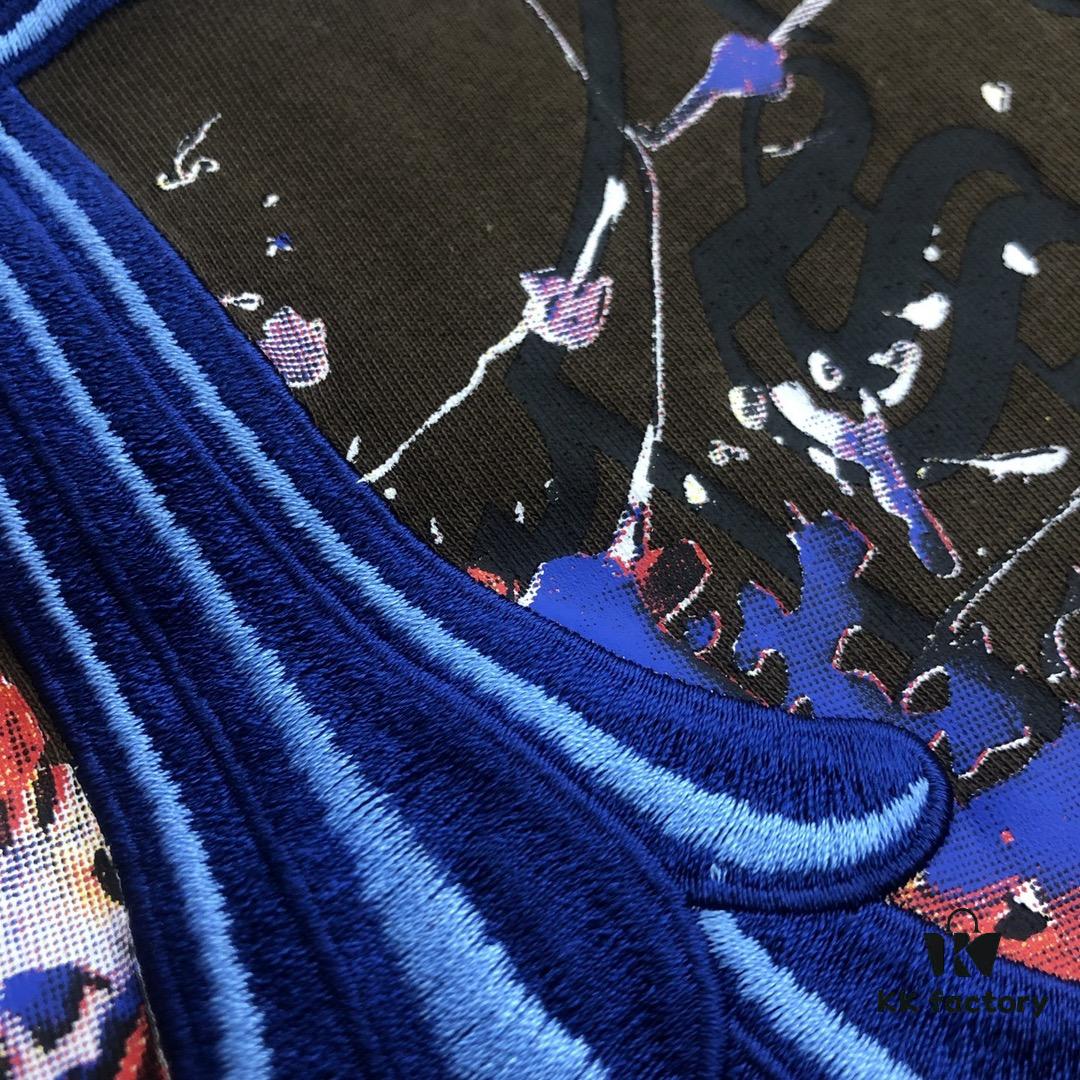 Chrome Hearts 2025 New Embroidered Graffiti Print Short Sleeve T-Shirt △ Original Fabric △ High Version △ Premium Quality Influencer and Celebrity Style △ 320g Garment Washed △ Horse Hoof Cross Embroidery and Graffiti Printing △ Extremely Versatile and Stylish △ Full Triple Label △ Unisex Essential