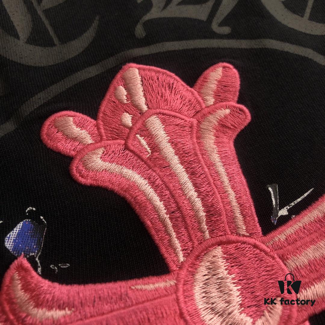 Chrome Hearts 2025 New Embroidered Graffiti Print Short Sleeve T-Shirt △ Original Fabric △ High-Version △ Premium Quality Influencer & Celebrity Style 320g Garment Washed Embroidered Horseshoe Cross Graffiti Craft Horseshoe Cross Print Unisex Versatile Must-Have Tee with Full Triple Labels