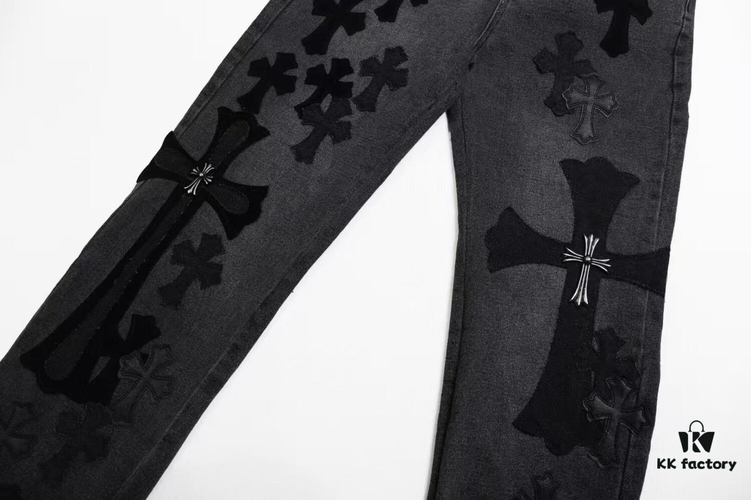 Chrome Hearts & CH Metal Cross New Style Premium Bull Denim Jeans