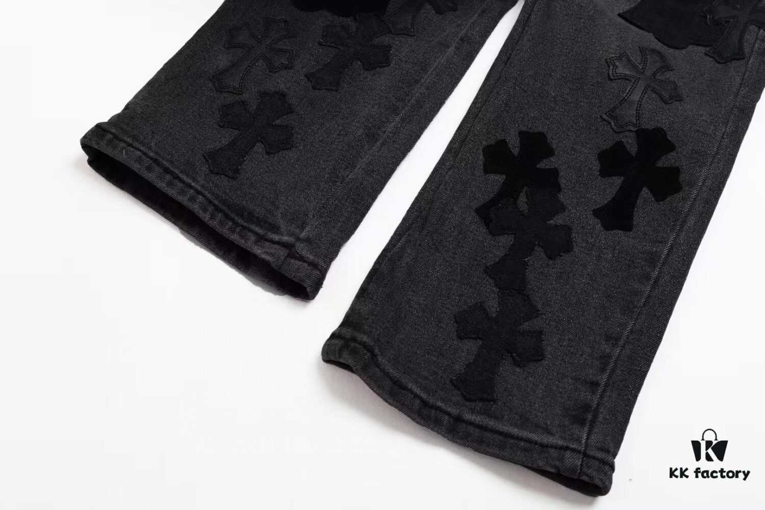 Chrome Hearts & CH Metal Cross New Style Premium Bull Denim Jeans