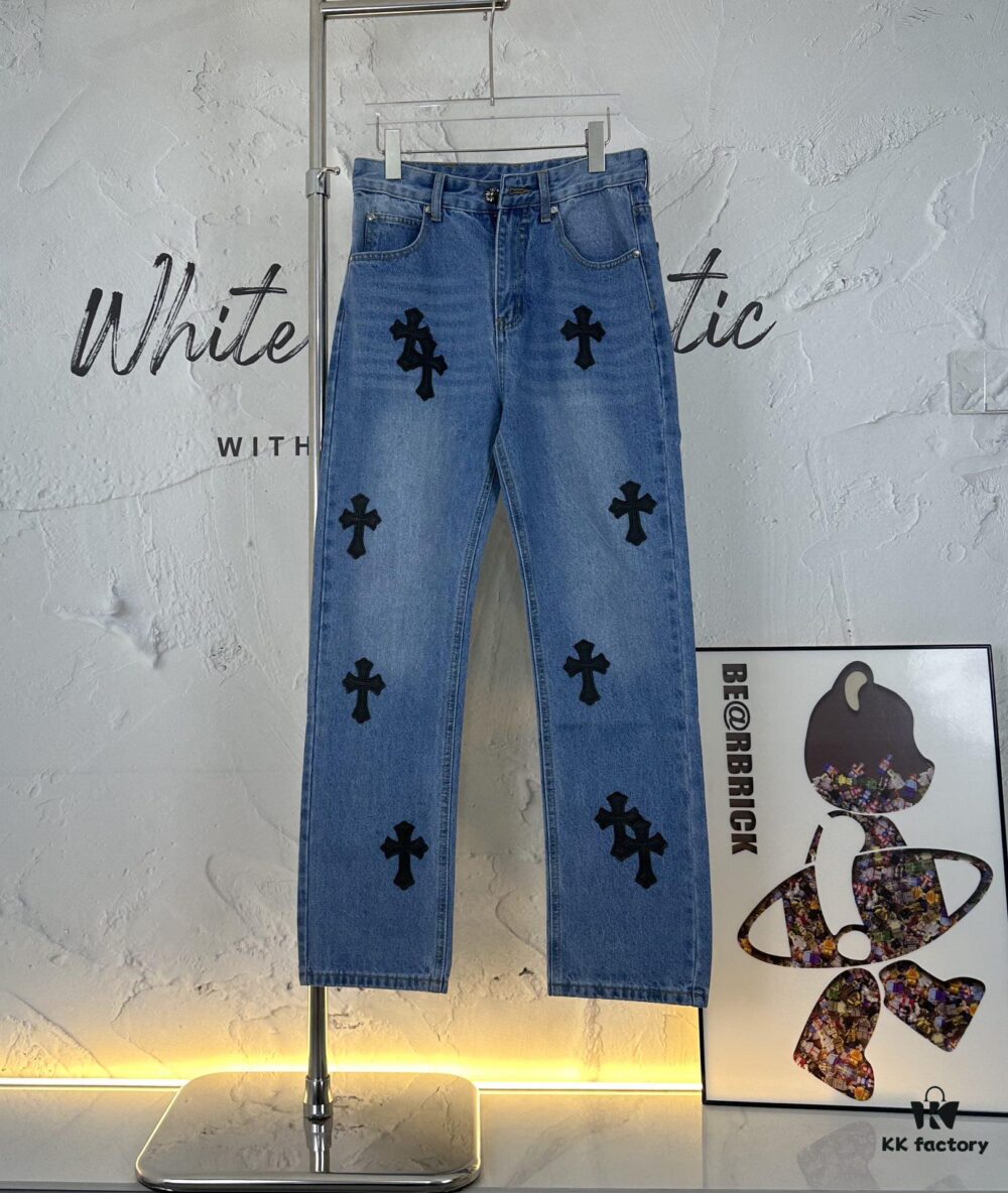 Chrome Hearts CH Kl005 Heavy Washed Destroyed Premium Denim Jeans in Black