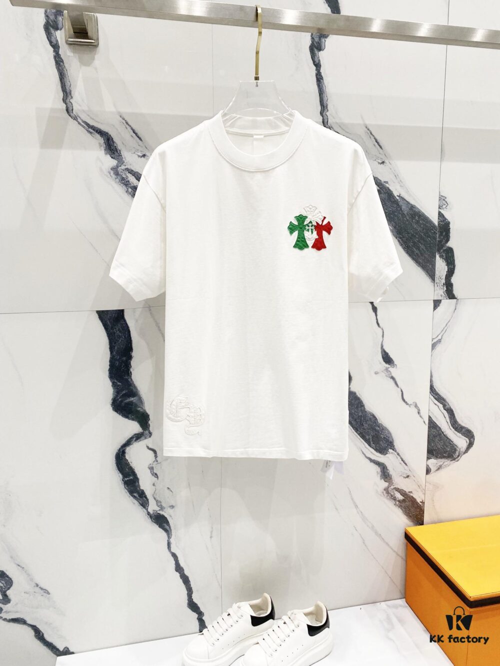 Chrome Hearts 320g Washed Short Sleeve T-Shirt with Leather Sanskrit Colorful Cross Logo Front and Back