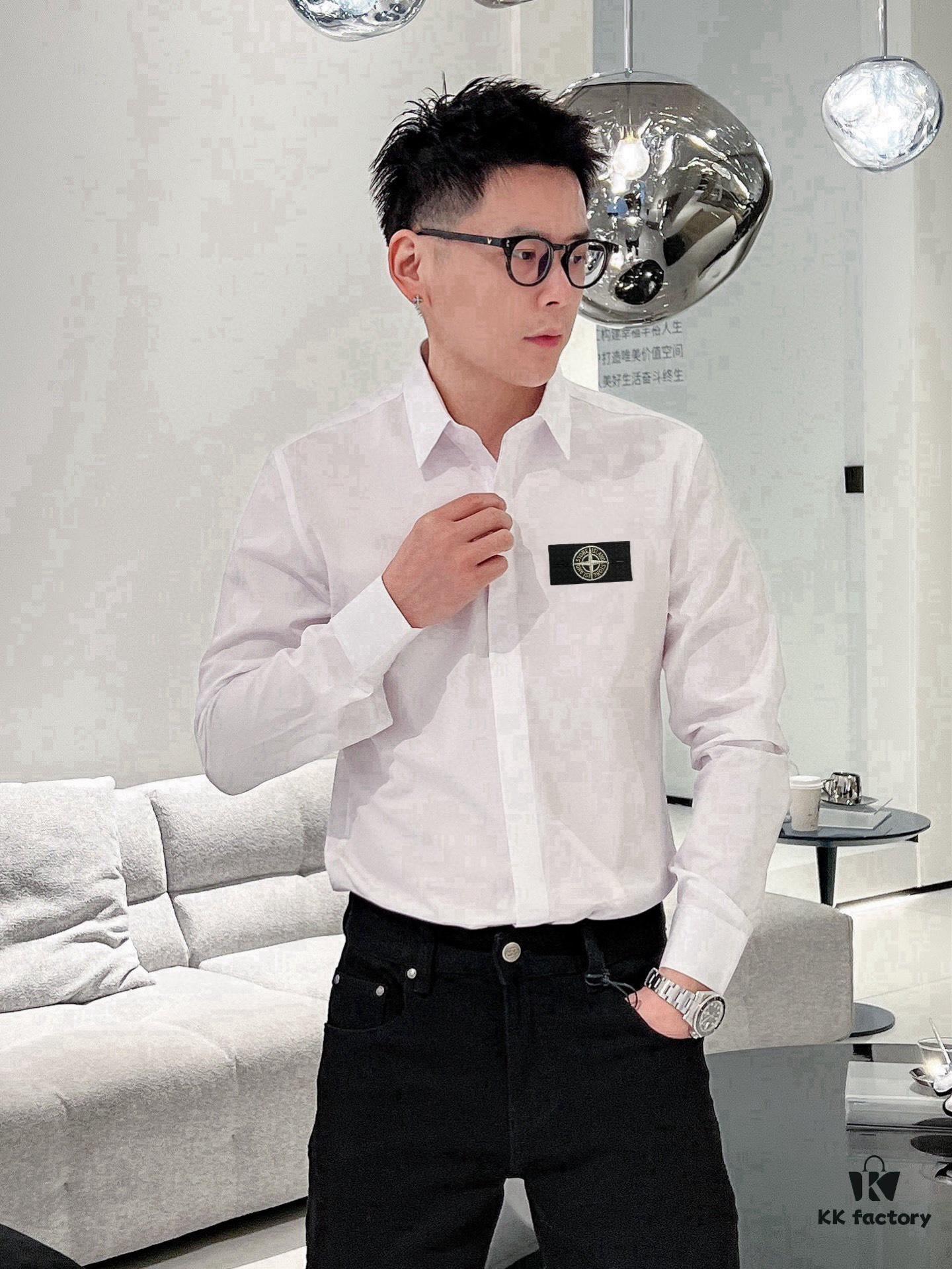 Stone Island Long-Sleeve Shirt with Ergonomic 3D Tailoring, Hidden Placket, and Cotton-Bamboo Fiber Fabric