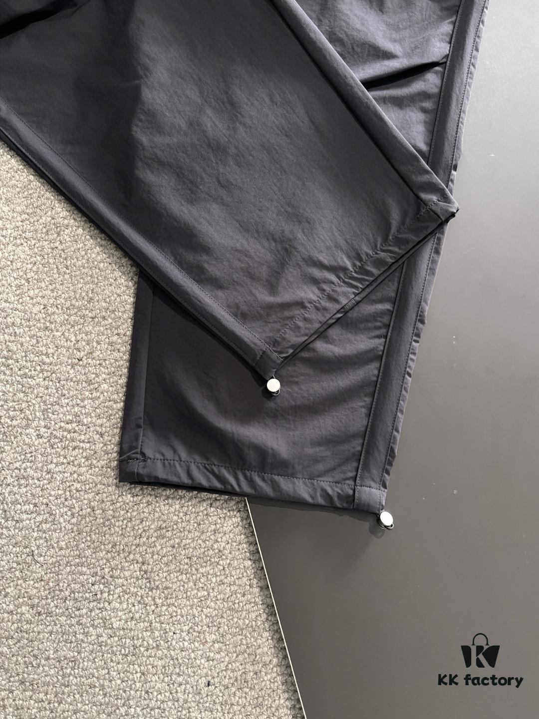 Stone Island 2025 Spring/Summer New Elastic Waist Casual Pants, Lightweight Custom Fabric, Breathable and Comfortable, Exquisite Details, Brand Design Concept, High Quality, Soft and Smooth Touch