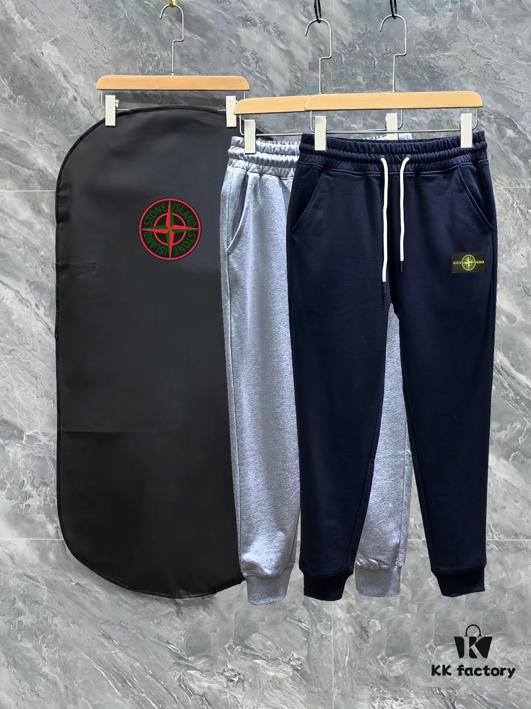 Stone Island SS Showpiece Slim-Fit Sport Pants with Minimalist Logo, Premium Fabric from Domestic OEM Factory, 360g Weight, Universally Flattering Cut