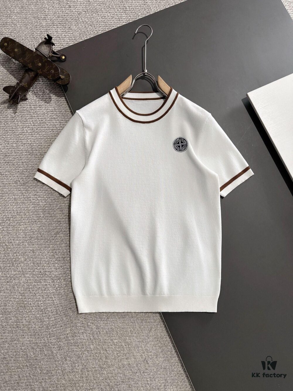 High-Quality Stone Island 2025 Spring/Summer New Men's Round Neck Short-Sleeve T-Shirt
