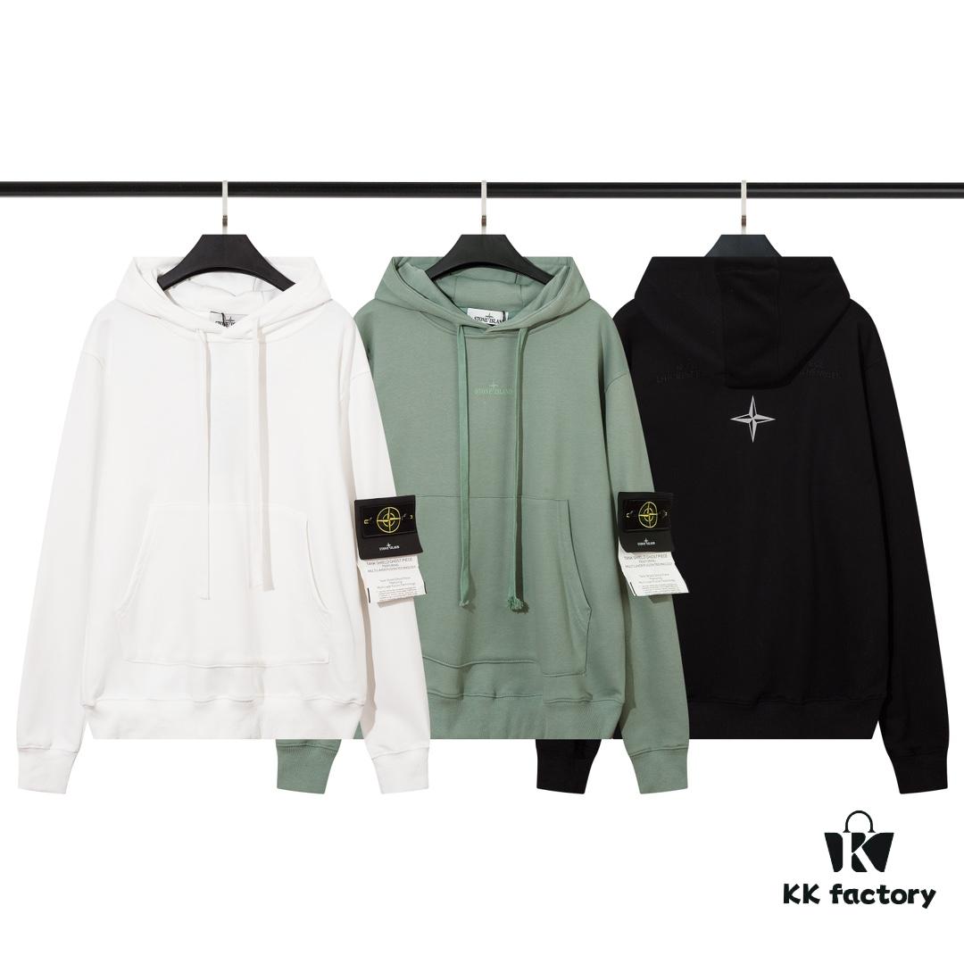 STONE ISLAND Letter Embroidered Reflective Star Hoodie in Black, White, Green