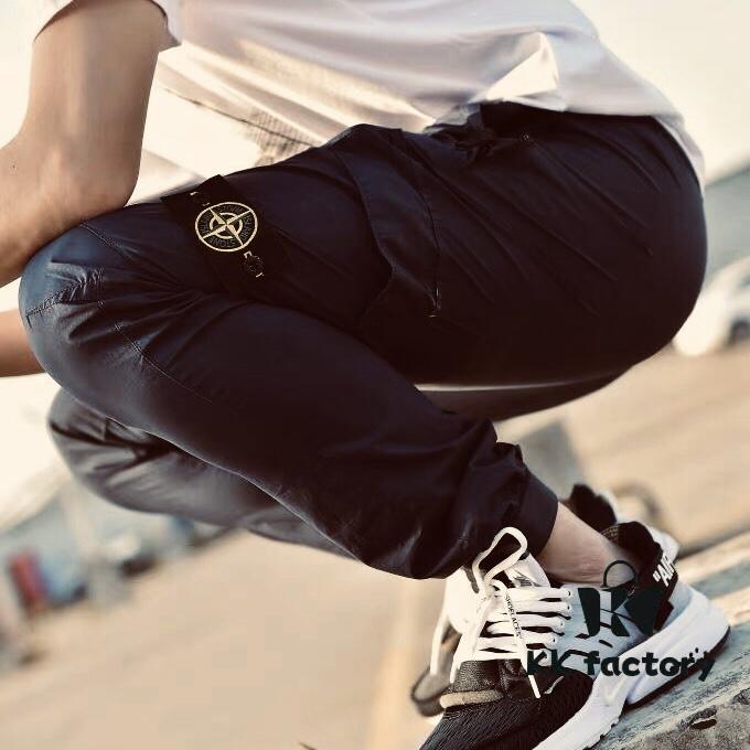 STONE ISLAND Compass Badge Embroidery Utility Pocket Casual Tapered Pants