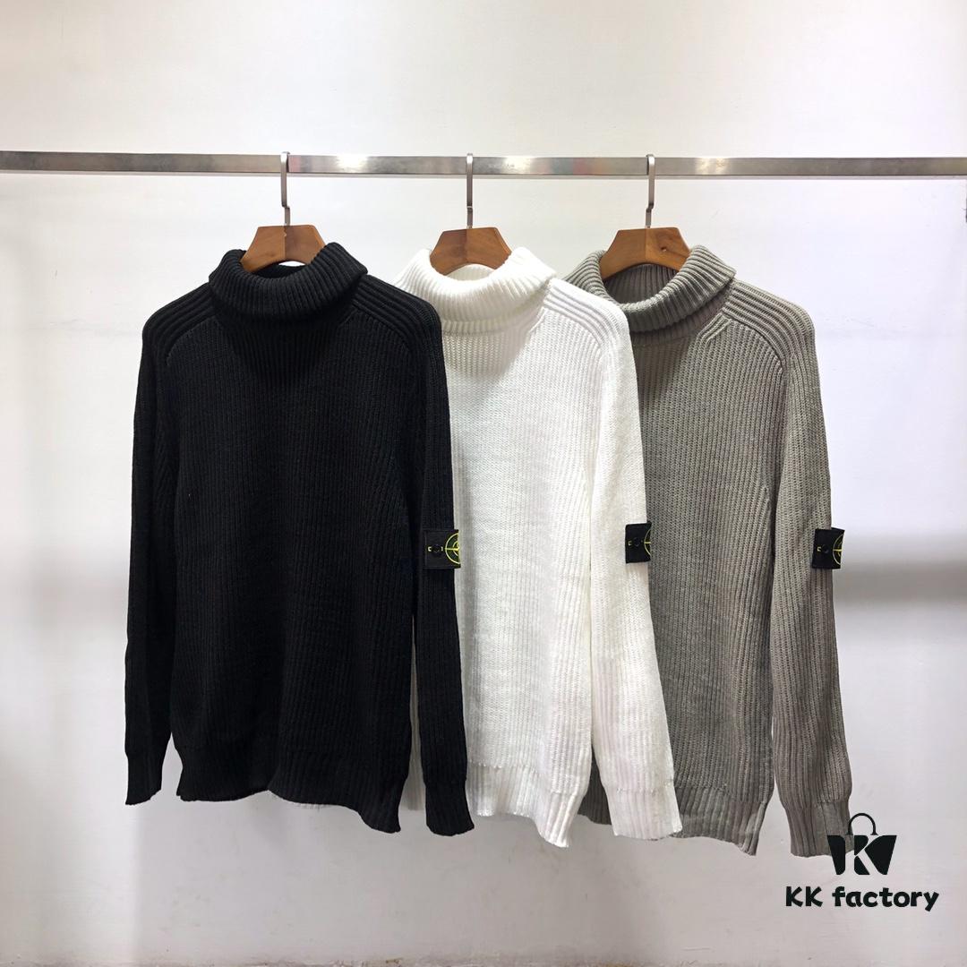 Stone Island 19 Fall/Winter Basic Model with Sleeve Logo Turtleneck Knit Sweater