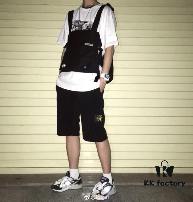 Stone Island 602# Spring/Summer 19 Classic Side Logo Cotton Shorts