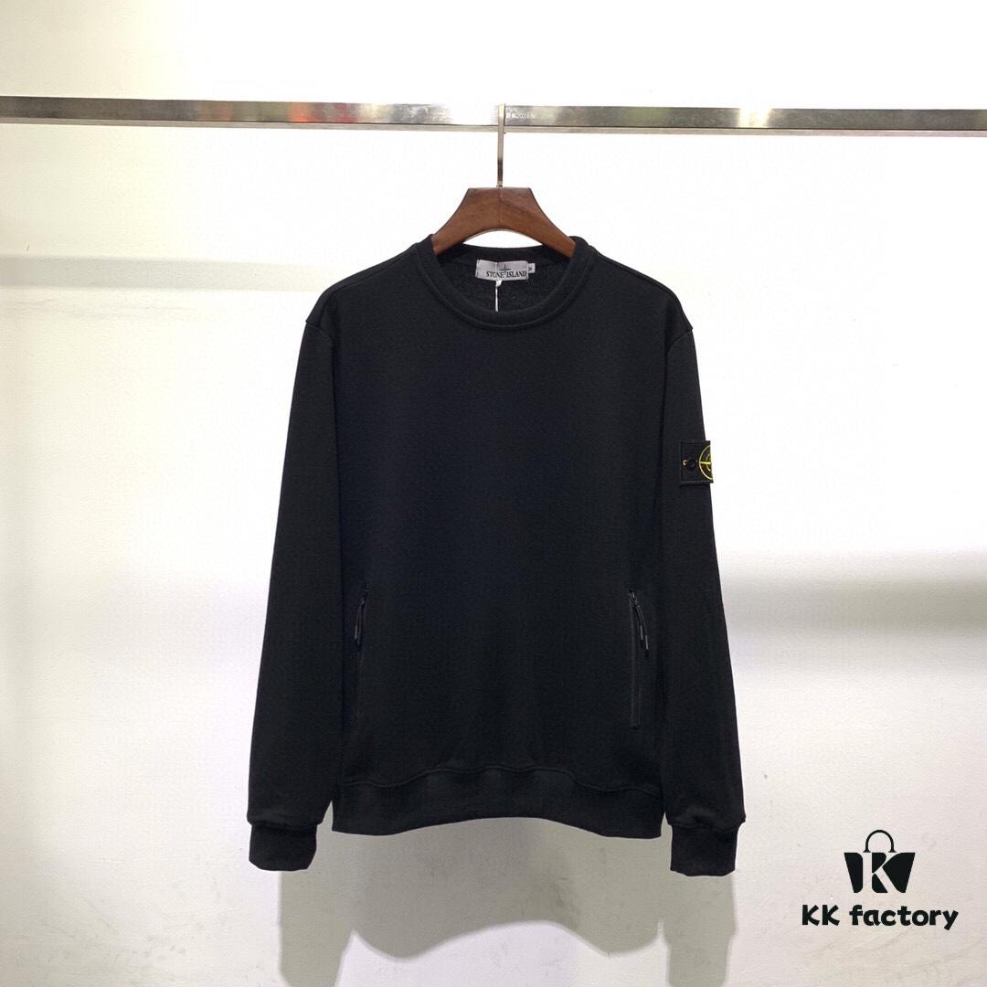 Stone Island Classic Logo Arm Badge Zipper Pocket Terry Crew Neck Sweatshirt in Black and Blue