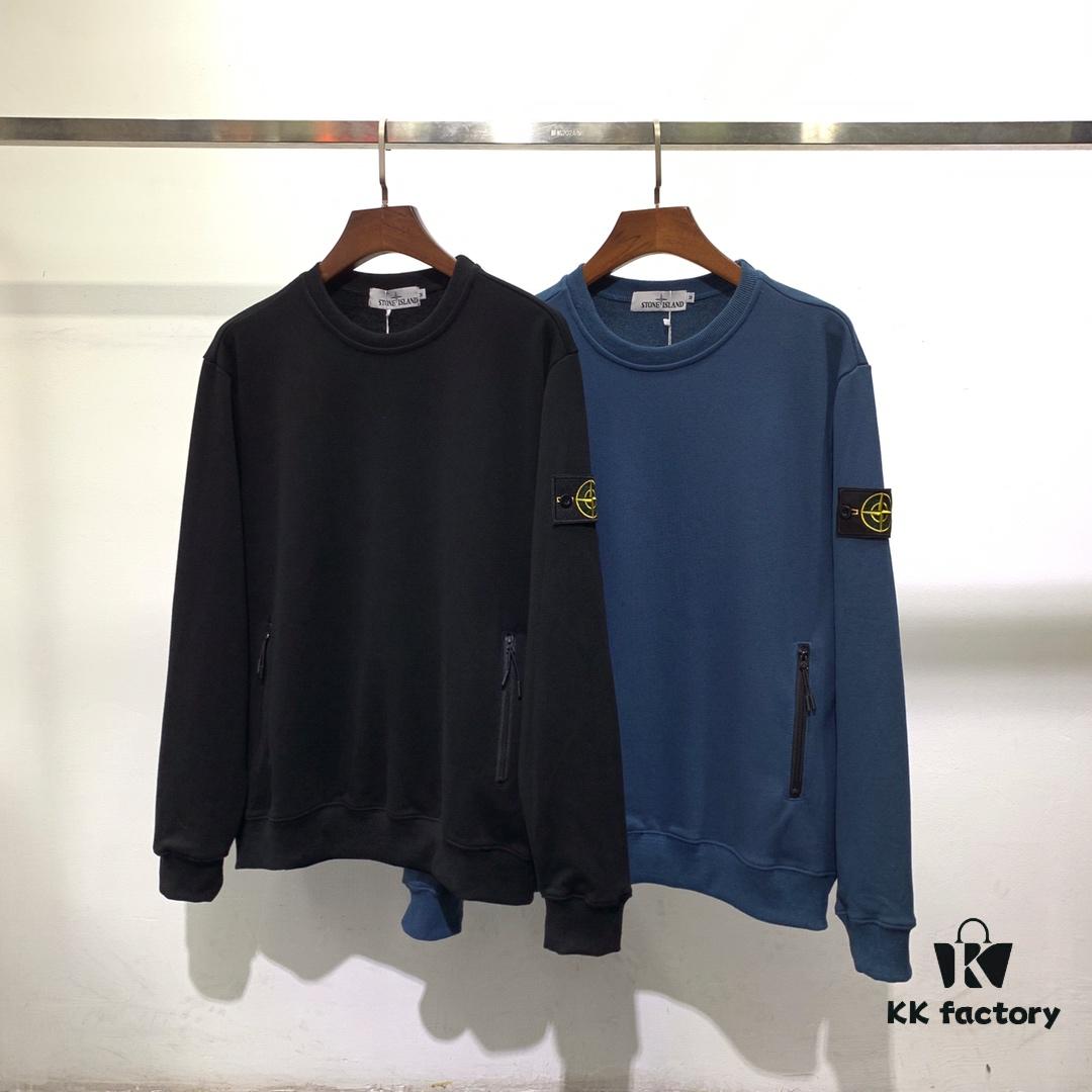 Stone Island Classic Arm Badge Zipper Pocket Terry Crewneck Sweatshirt in Black and Blue
